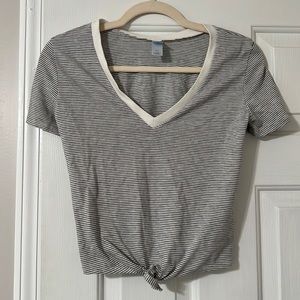 Short sleeve crop top